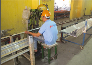 MÁY DẬP LỖ TỰ ĐỘNG