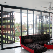 CỬA ĐI MỞ LÙA 2 RAY HỆ ST (2)